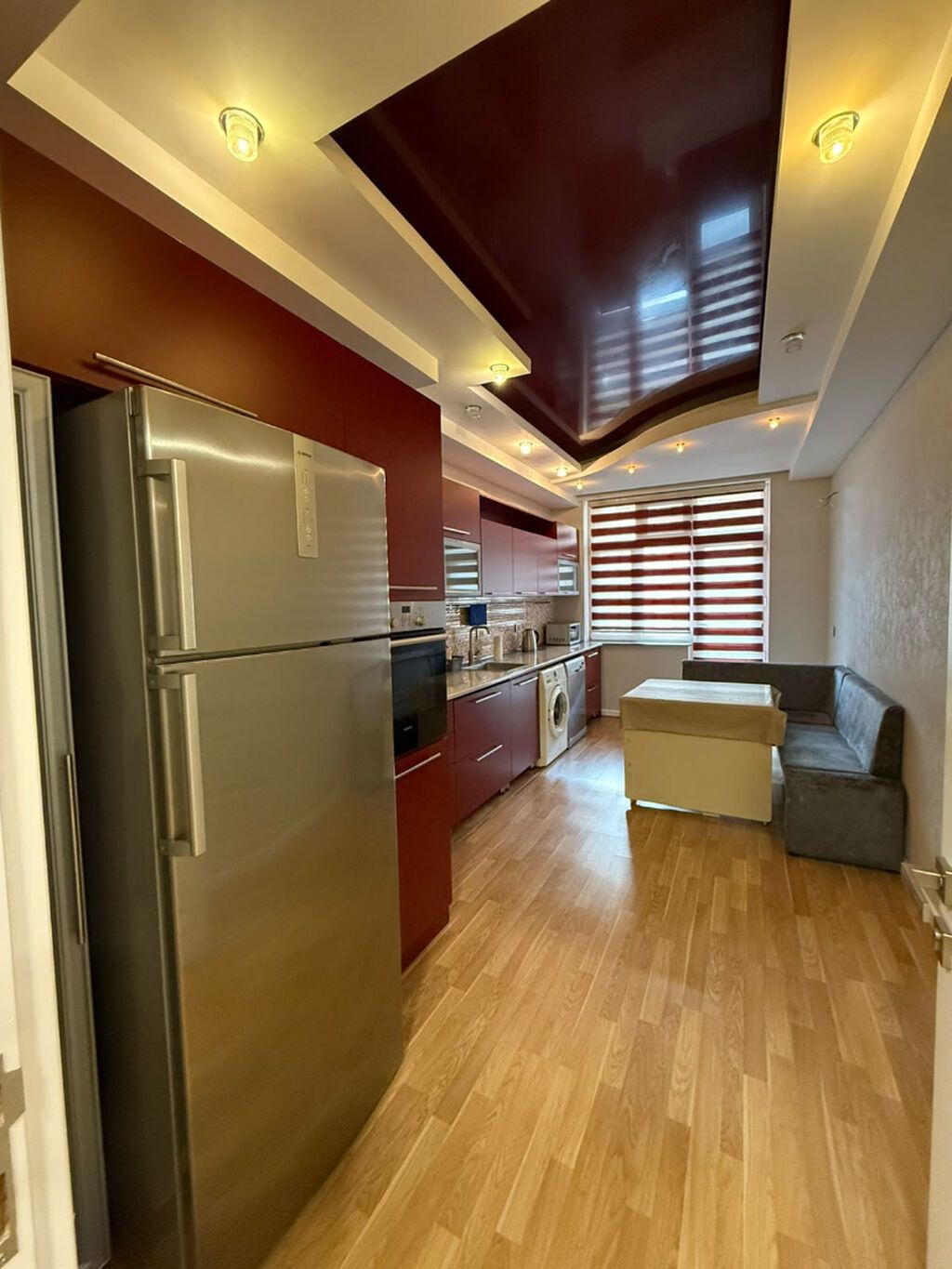 Xətai metrosu yaxınlığında 3 otaqlı, 130 m² kirayə mənzil Ünvan