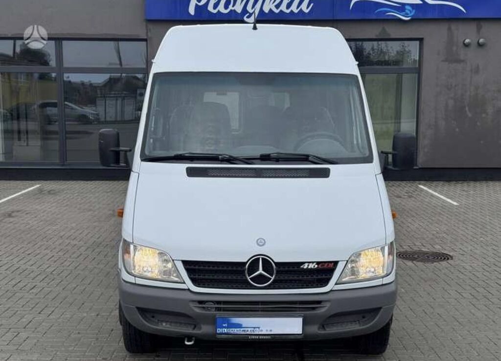 Mercedes-Benz Спринтер: 2003 г., 2.7 л, Механика, Дизель, Бус: фото 3