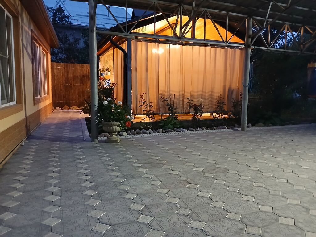 2 otaqlı, 62 kv. m, Yeni təmirli