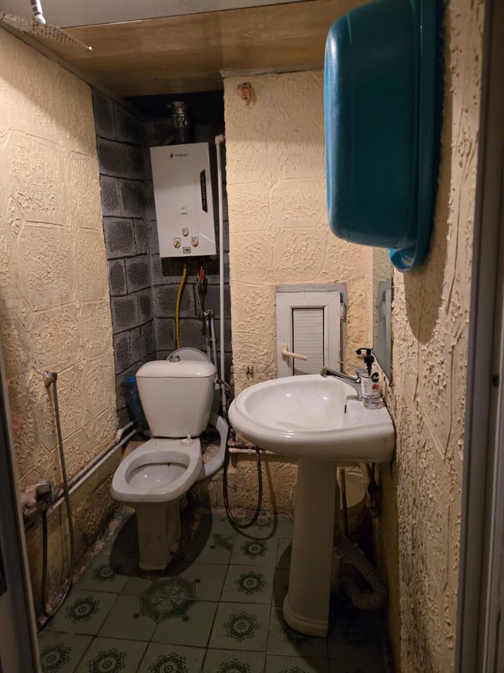 8-ci mikrorayonda 2 otaqlı köhnə tikili mənzil satılır, 45 m², 185 000 AZN, şəkil 4 / 11