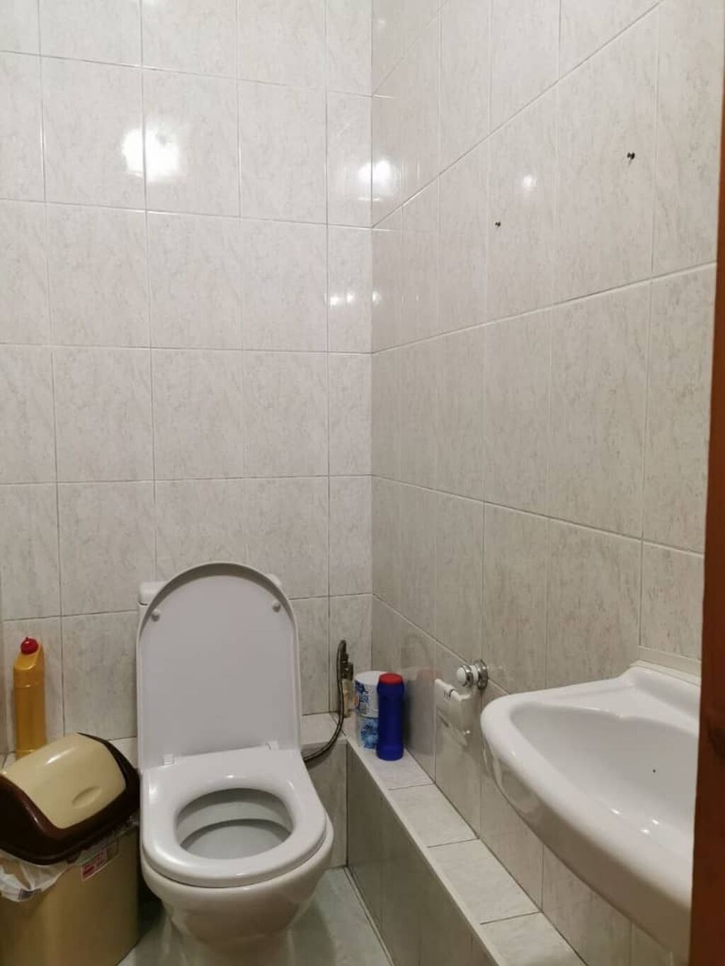 3 комнаты, Эконом, Церковь, Постельное белье, Кондиционер, Бронь: фото 8