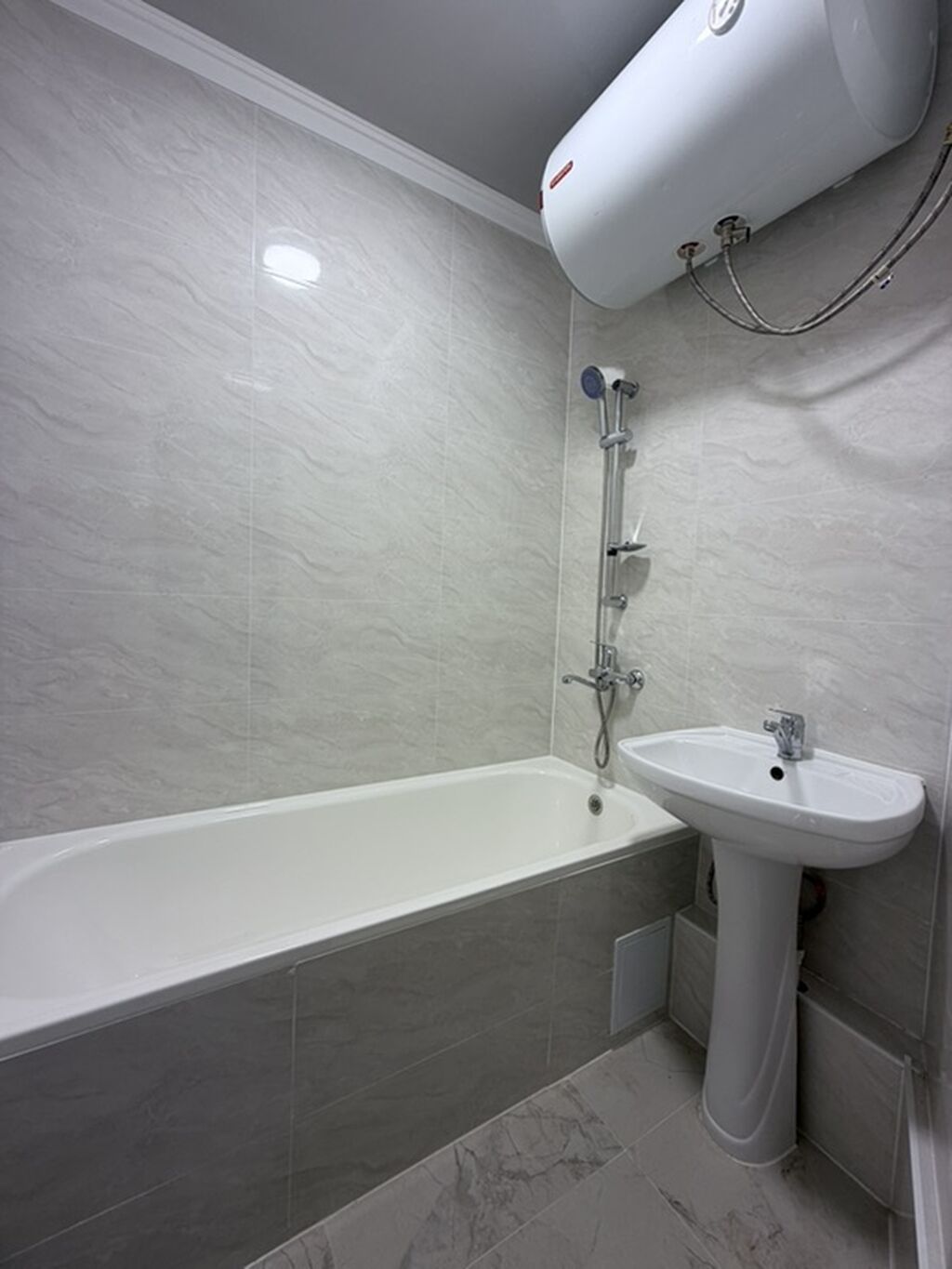 2 комнаты, 71 м², Восток-5 мкр 105 серия, 7 этаж: фото 2