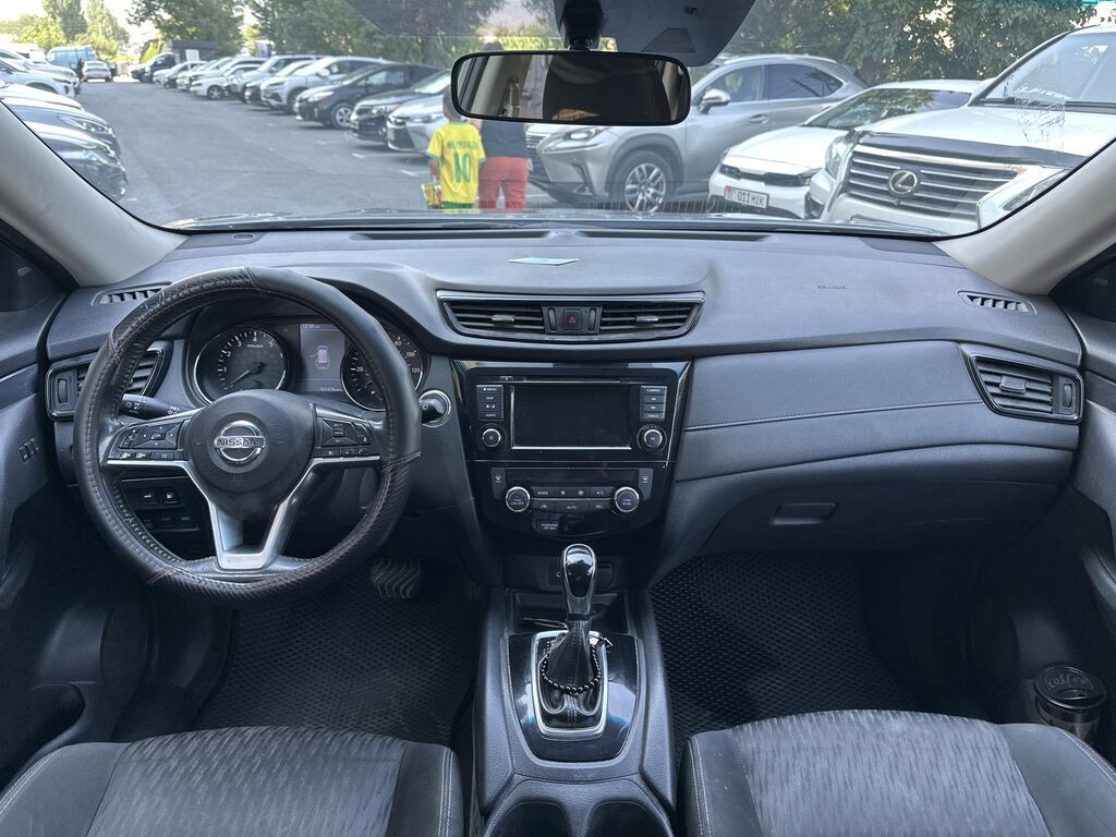 Nissan Rogue: 2018 г., 2.5 л, Вариатор, Бензин, Кроссовер — фото 7