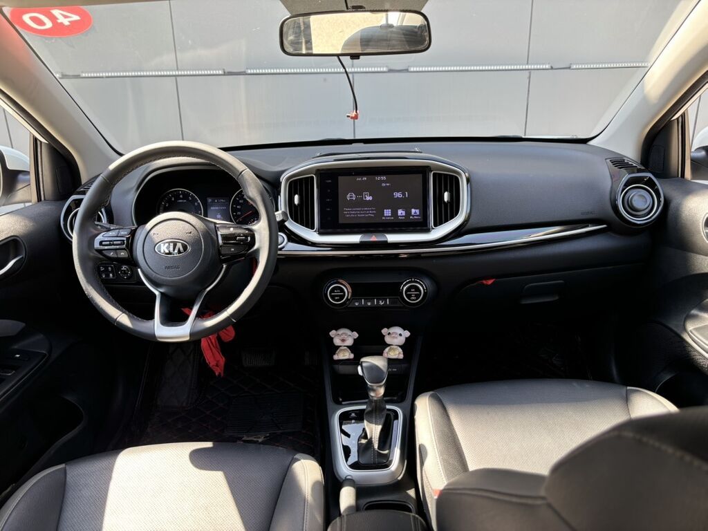 Kia Stonic: 2019 г., 1.4 л, Автомат, Бензин, Кроссовер: фото 5