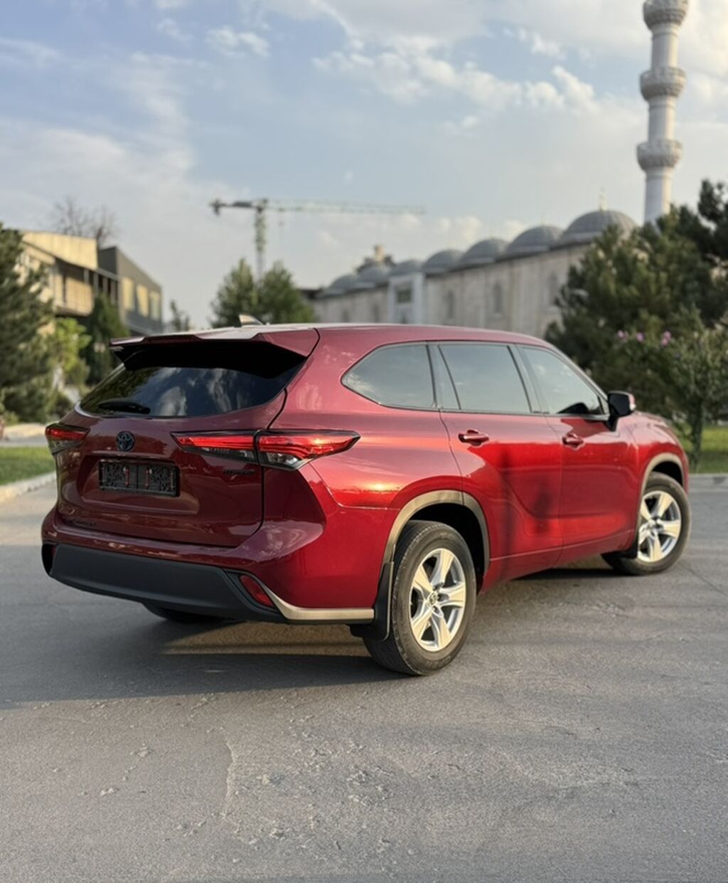 Toyota Highlander: 2022 г., 2.5 л, Гибрид, Кроссовер: фото 6