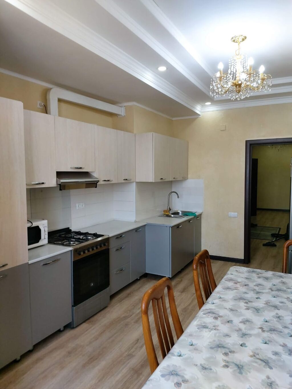 3 комнаты, 122 м², Мед Академия Элитка, 9 этаж, Евроремонт