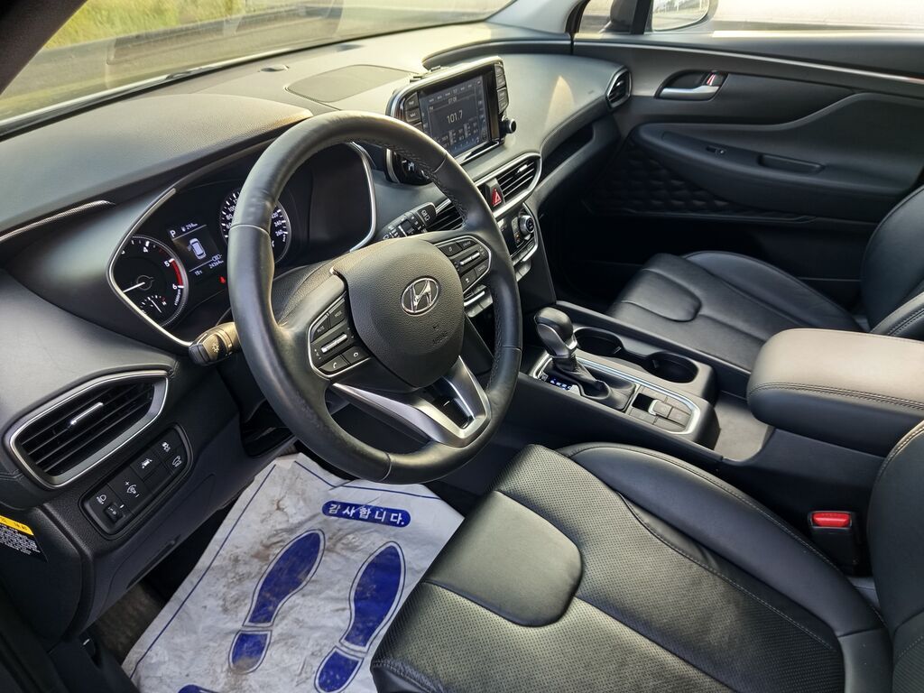 Hyundai Santa Fe: 2019 г., 2 л, Автомат, Дизель, Кроссовер: фото 6