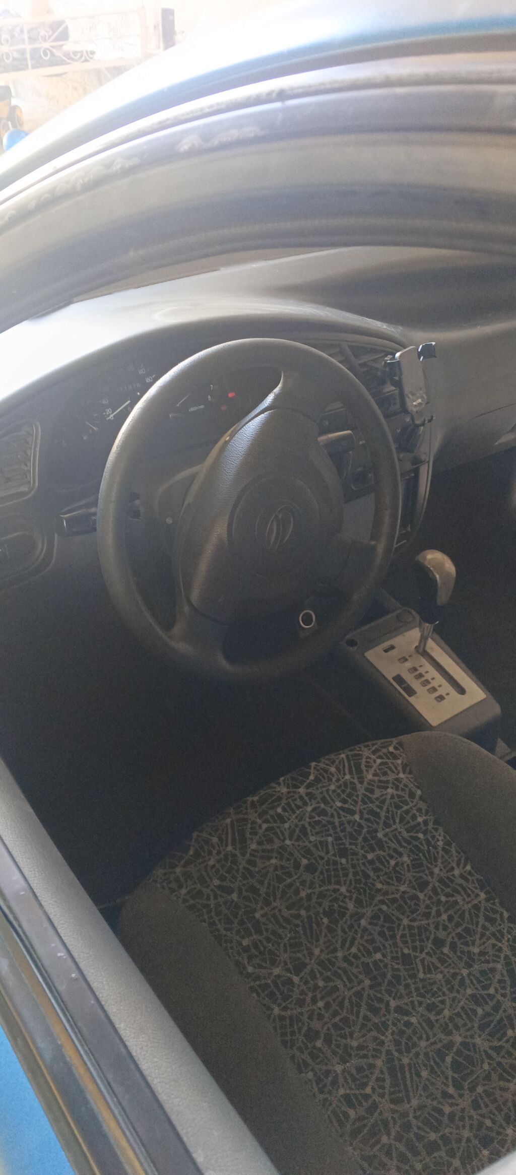 Daewoo Lanos: 2012 г., 1.4 л, Автомат, Бензин, Седан: фото 3