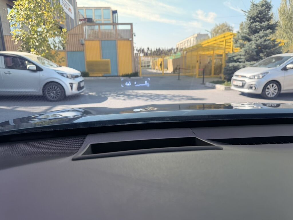 Toyota Camry: 2020 г., 2.5 л, Автомат, Гибрид, Седан: фото 8