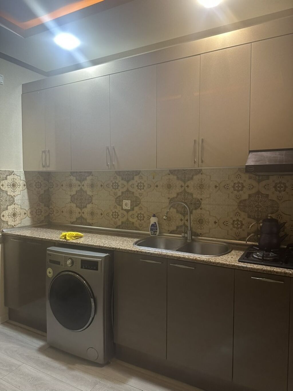 1 otaqlı mənzil – tam mebel və avadanlıqla - Daxili plan: geniş giriş