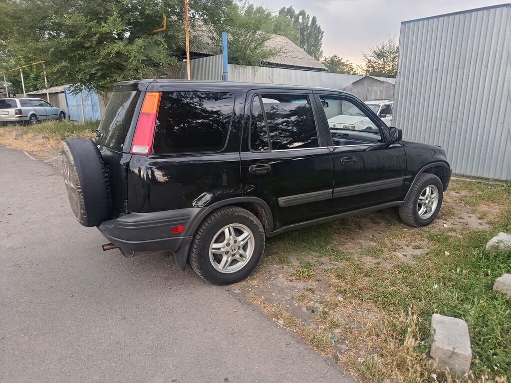 Honda CR-V: 2001 г., 2 л, Автомат, Бензин, Внедорожник: фото 1