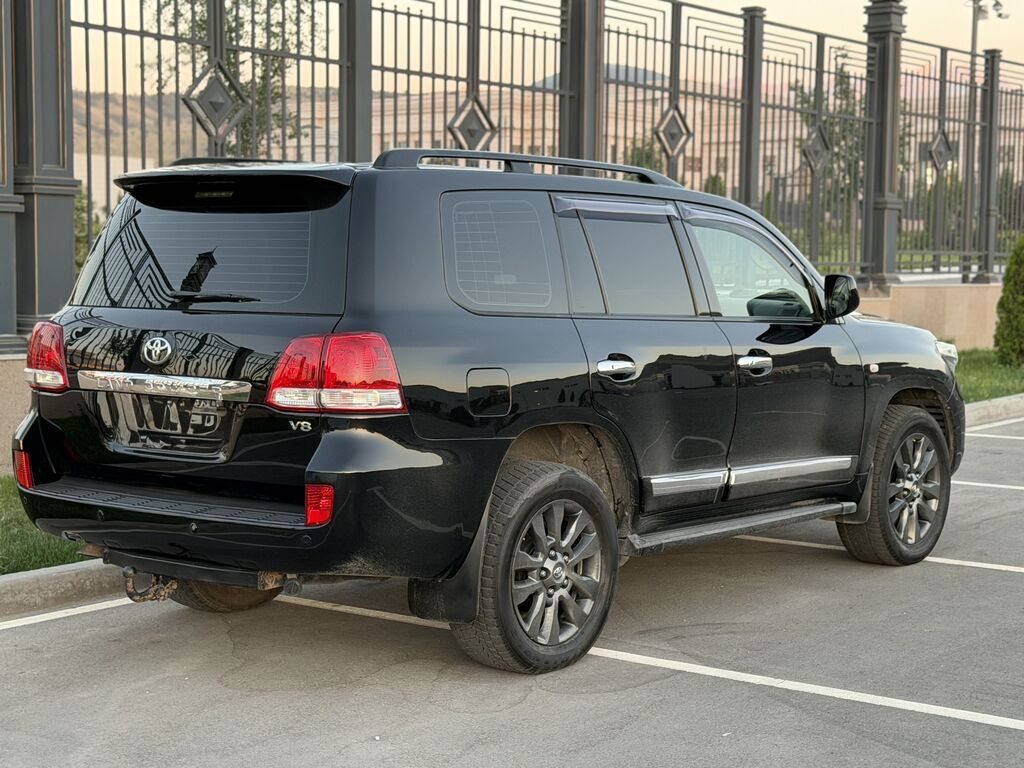 Toyota Land Cruiser: 2009 г., 4.7 л, Автомат, Газ, Внедорожник: фото 6