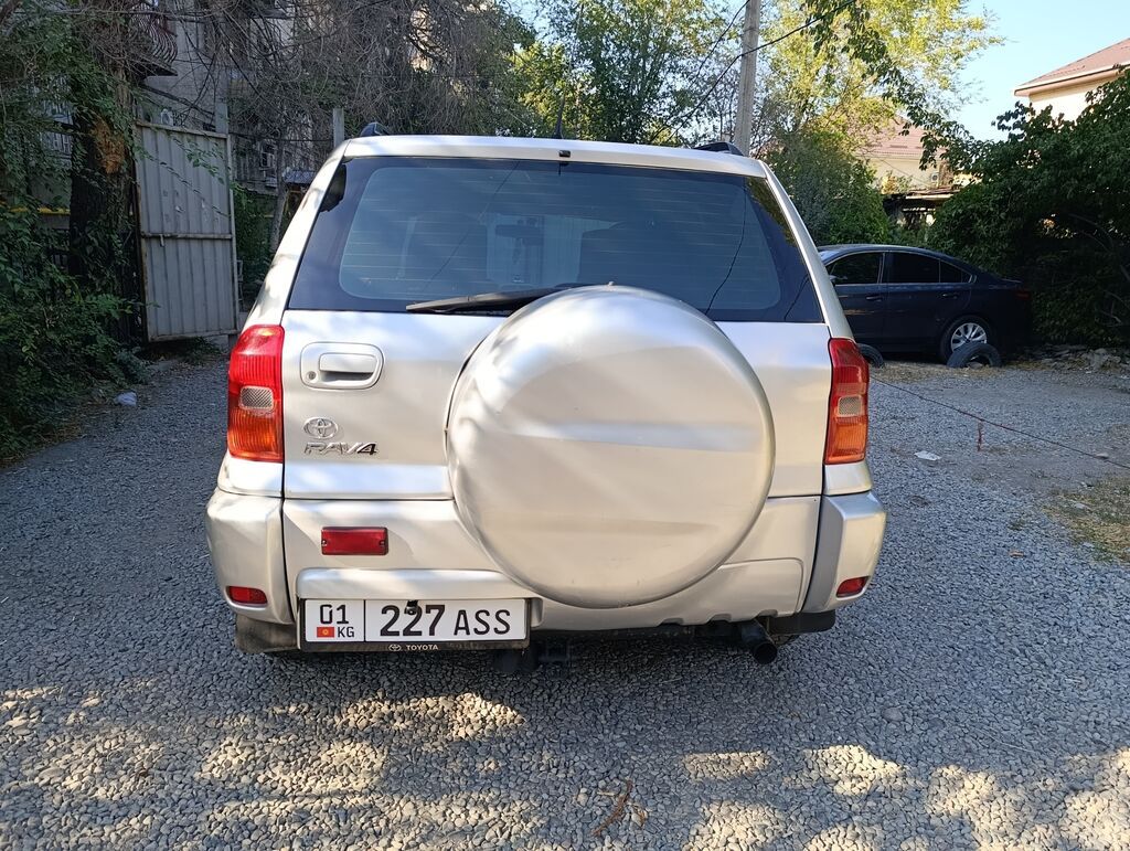Toyota RAV4: 2001 г., Автомат, Бензин, Внедорожник: фото 3