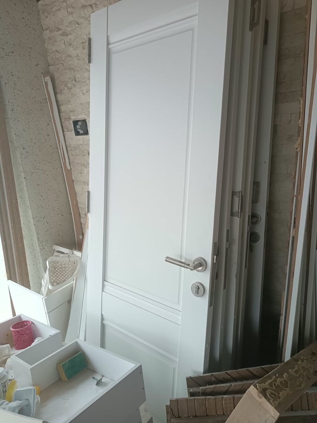 İşlənmiş Otaq qapısı 90x220 sm Ünvandan götürmə