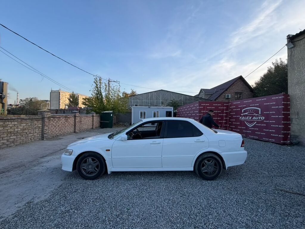 Honda Accord: 2002 г., 1.8 л, Автомат, Бензин, Седан: фото 8