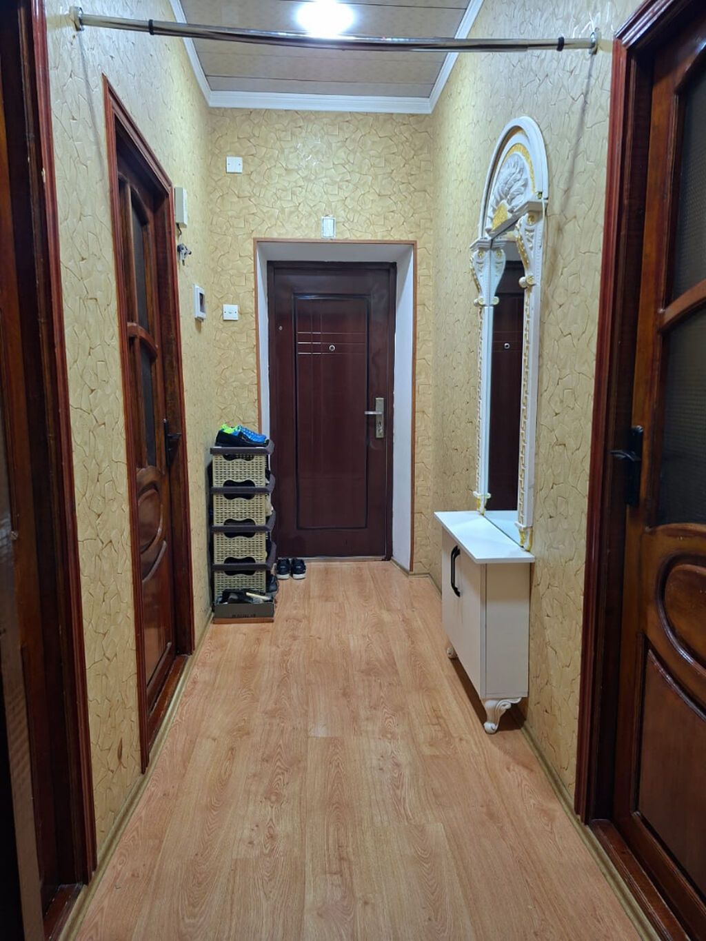 Siyəzən, 5 otaqlı, Köhnə tikili, 75 kv. m