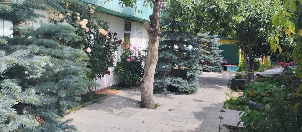 Продается дом в центре г. Чолпон-Ата Улица Советская, 136: фото 8