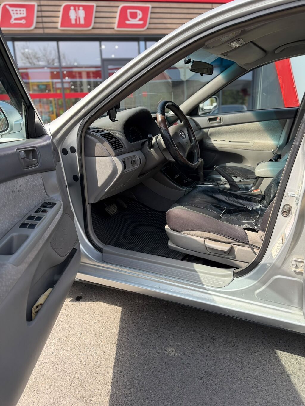 Toyota Camry: 2004 г., 2.4 л, Автомат, Газ, Седан: фото 8