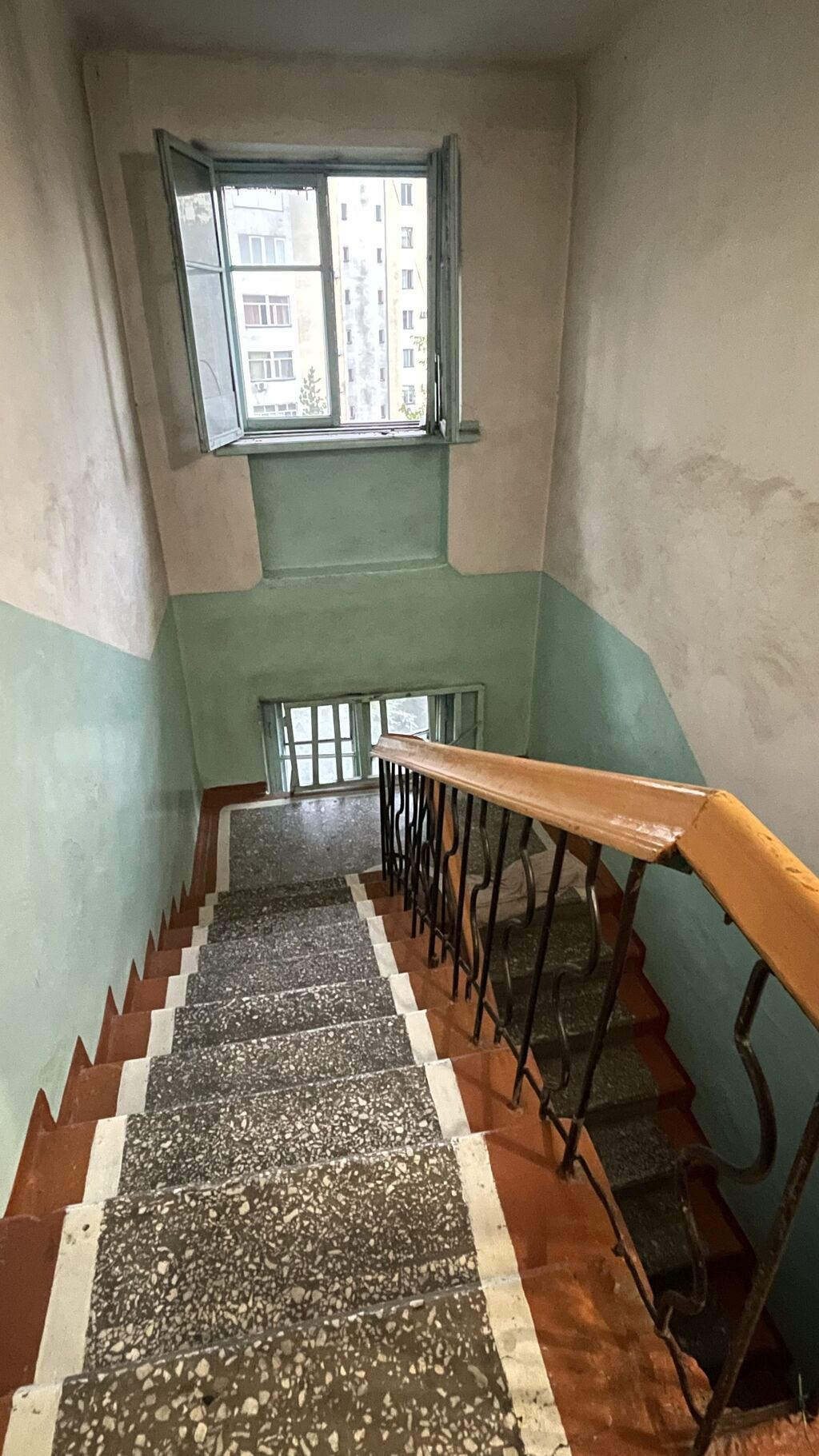 1 комната, 31 м², сквер Тоголок Молдо Индивидуалка, 4 этаж, Старый ремонт: фото 6