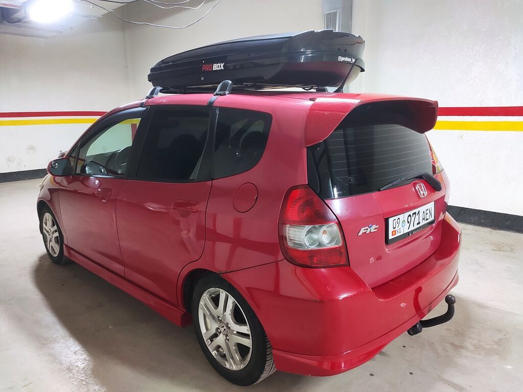 Honda Jazz: 2006 г., 1.5 л, Автомат, Бензин, Хэтчбэк: фото 4