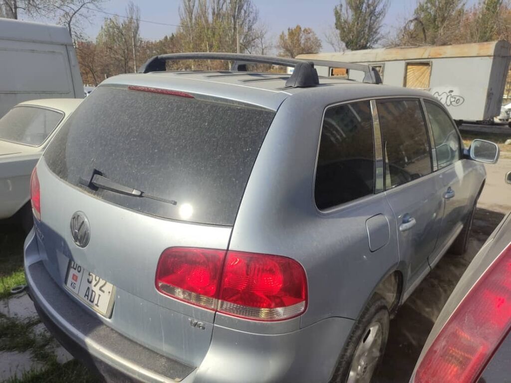 Volkswagen Touareg: 2004 г., 3.2 л, Автомат, Газ, Внедорожник: фото 6