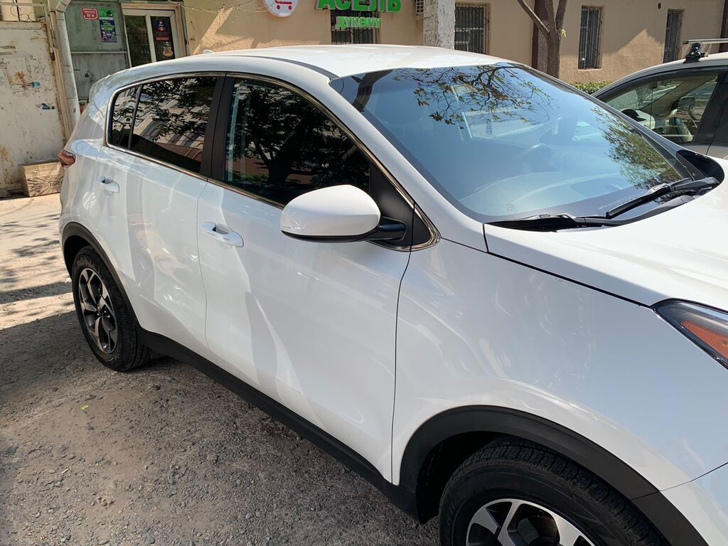 Kia Sportage: 2020 г., 2.4 л, Автомат, Бензин, Кроссовер: фото 2