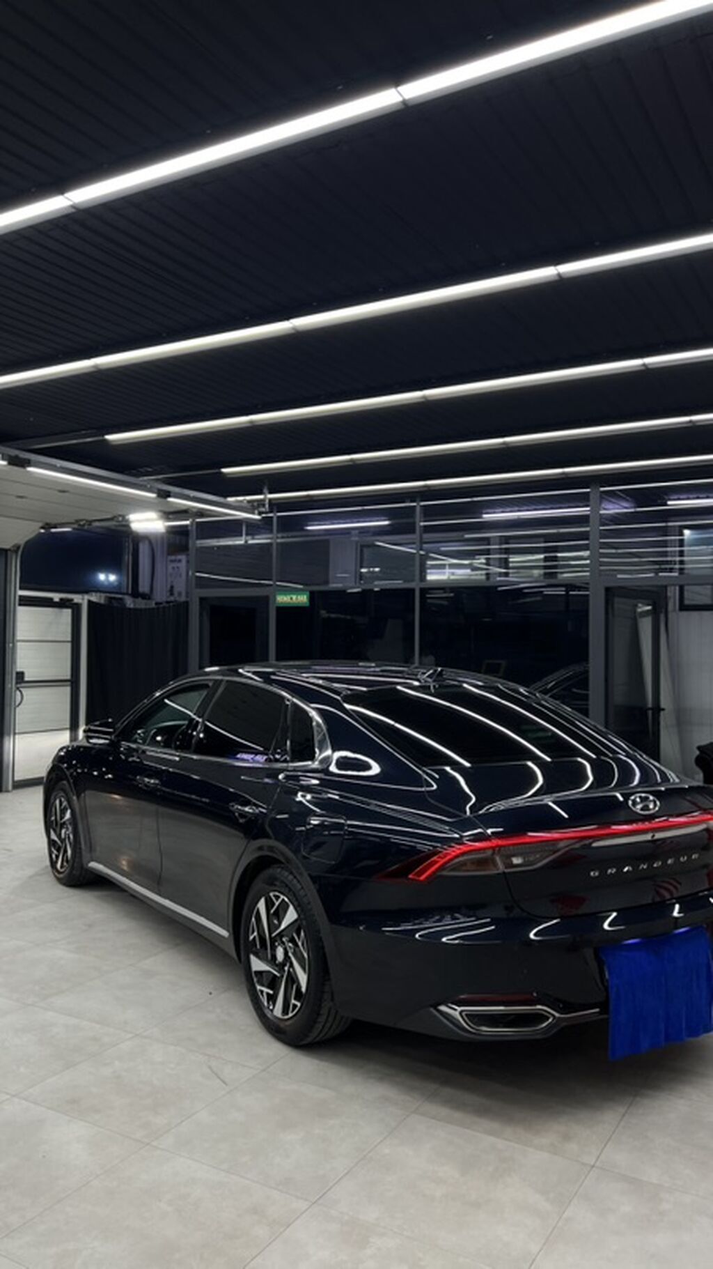 Hyundai Grandeur: 2021 г., 2.4 л, Автомат, Гибрид, Седан: фото 2