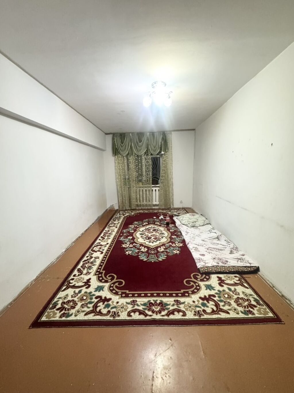 2 комнаты, 46 м², ТЦ Весна Индивидуалка, 1 этаж, Старый ремонт: фото 3