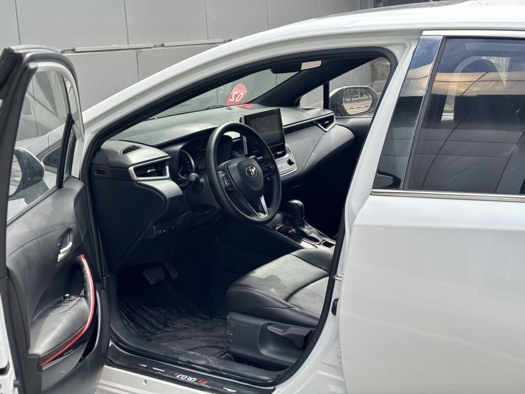 Toyota Levin: 2020 г., 1.6 л, Автомат, Бензин, Седан: фото 3