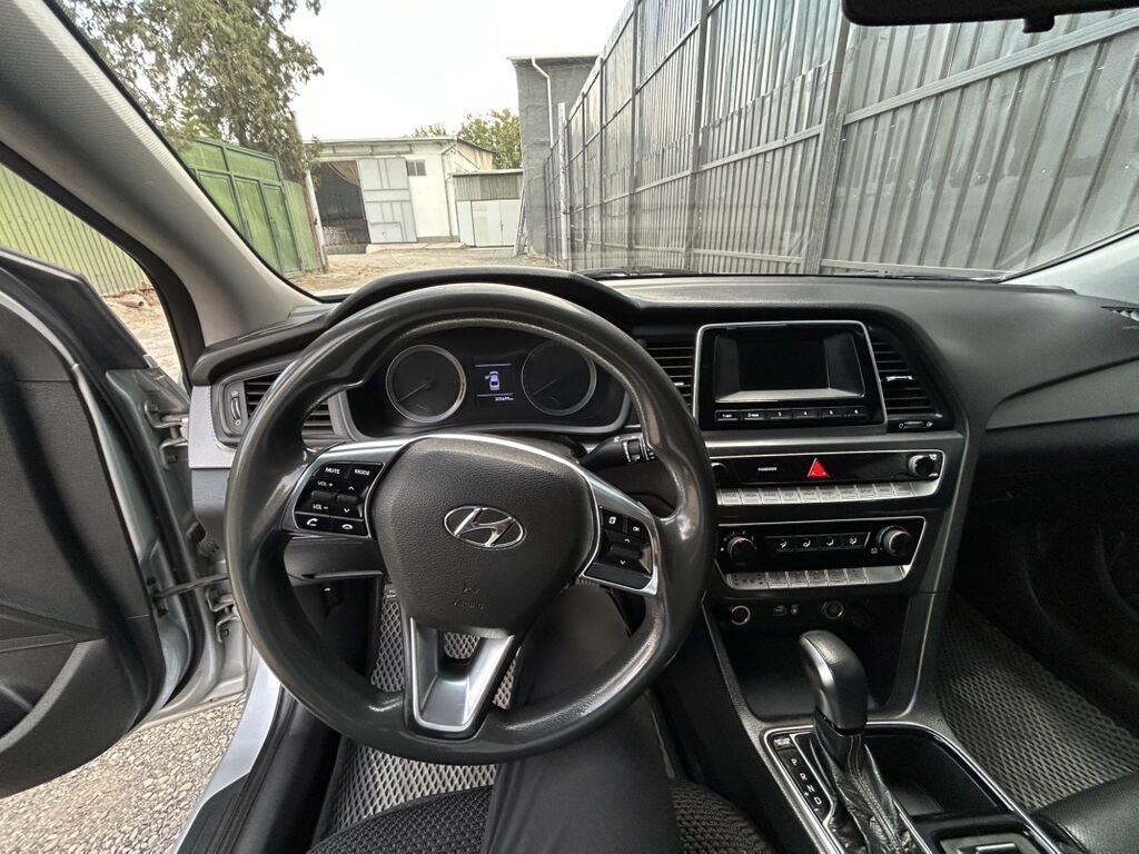 Hyundai Sonata: 2017 г., 2 л, Автомат, Газ, Седан: фото 7