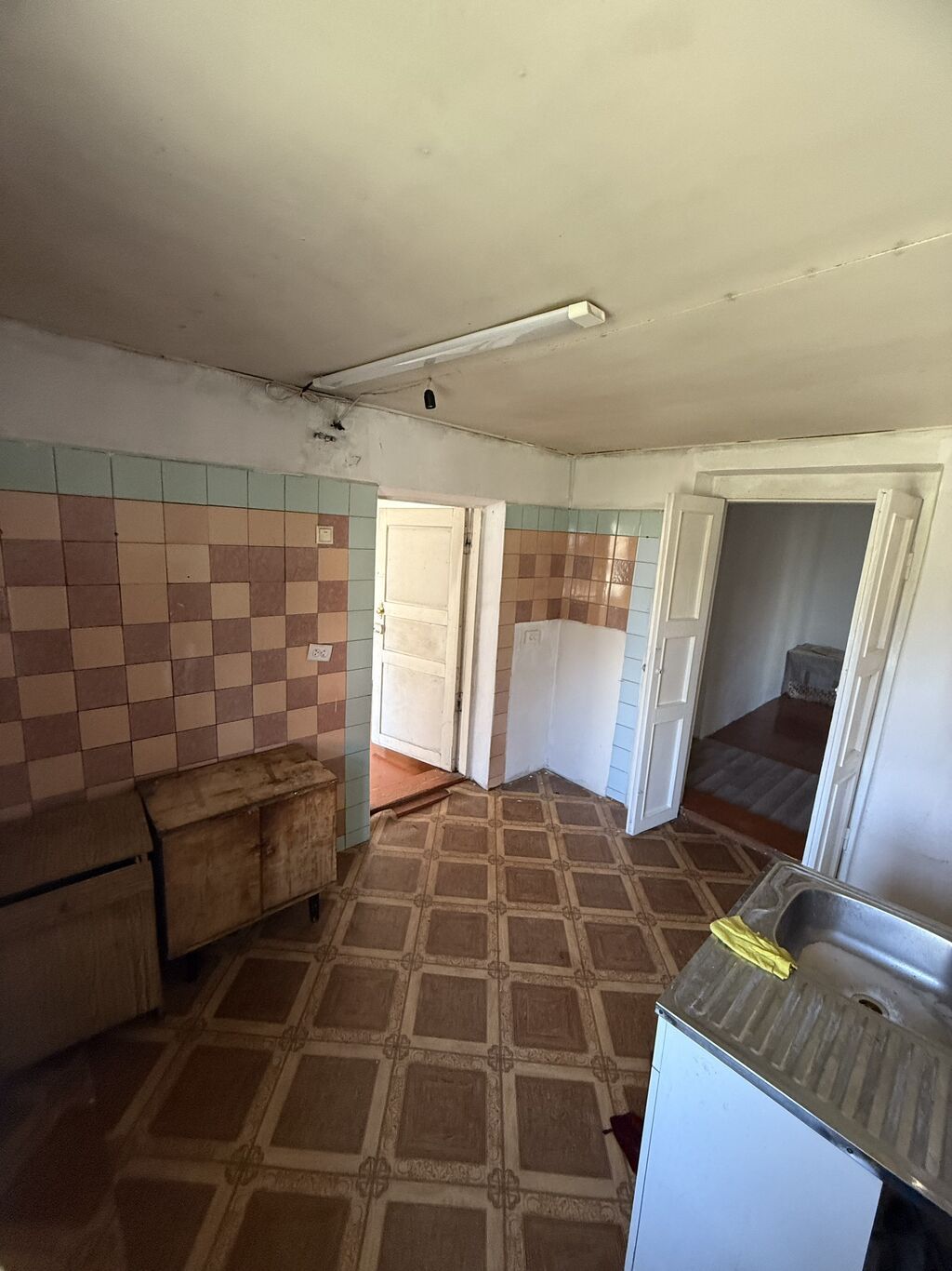 100 м², 2 комнаты, Парковка