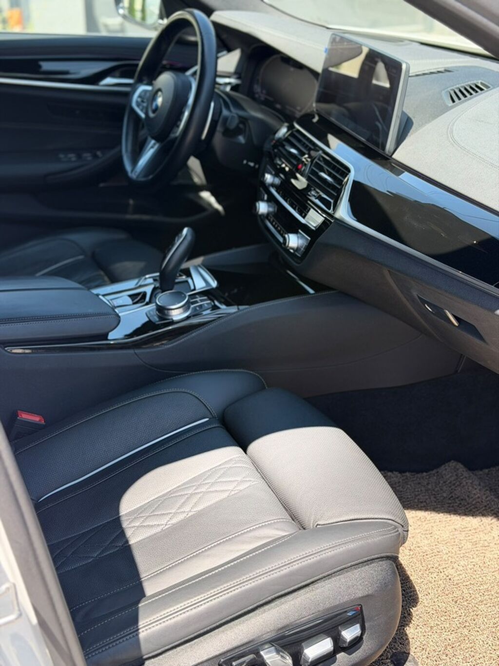 BMW 5 series: 2021 г., 2 л, Автомат, Бензин, Седан: фото 7