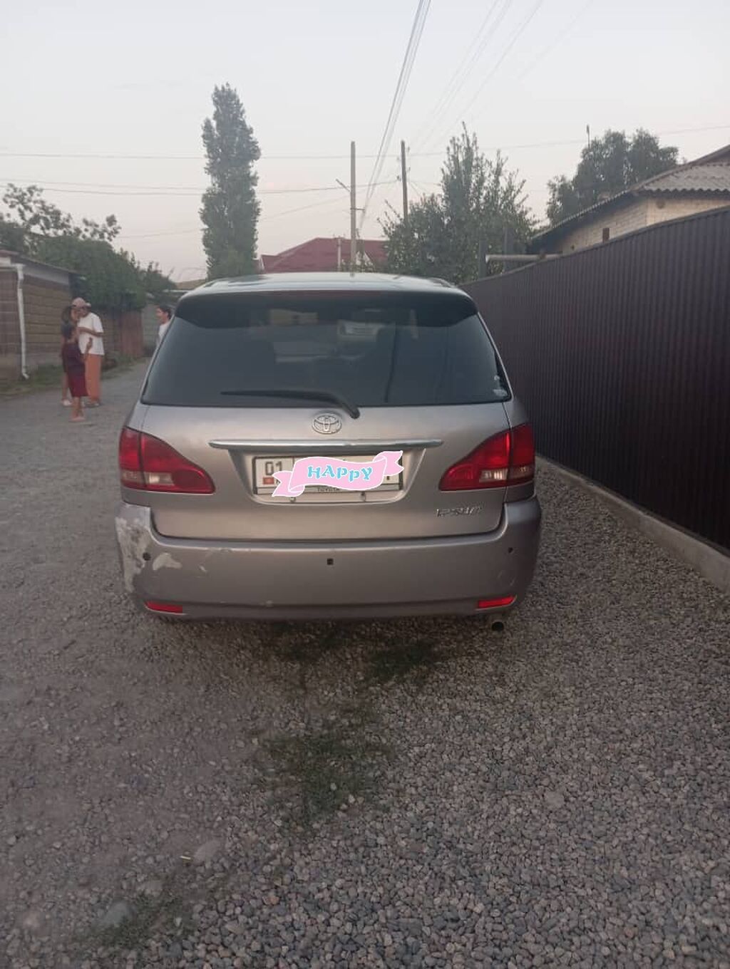 Toyota Ipsum: 2002 г., 2.4 л, Автомат, Бензин, Минивэн: фото 2