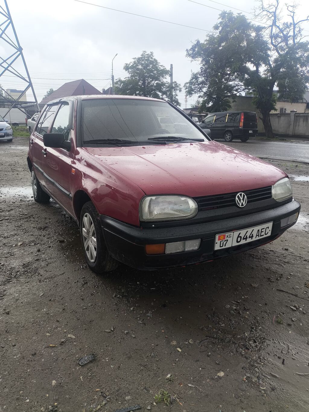 Volkswagen Golf: 1993 г., 1.6 л, Механика, Бензин, Хэтчбэк — фото 2