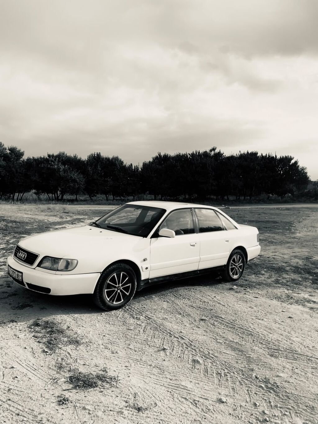 Audi A6: 1995 г., 2 л, Механика, Бензин, Седан: фото 8