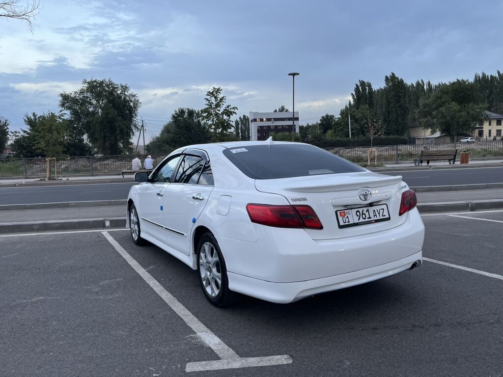 Toyota Camry: 2010 г., 2.4 л, Автомат, Бензин, Седан: фото 4