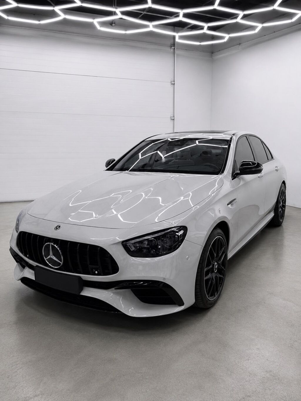 Mercedes-Benz E-Class: 2020 г., 2 л, Автомат, Дизель, Седан: фото 3