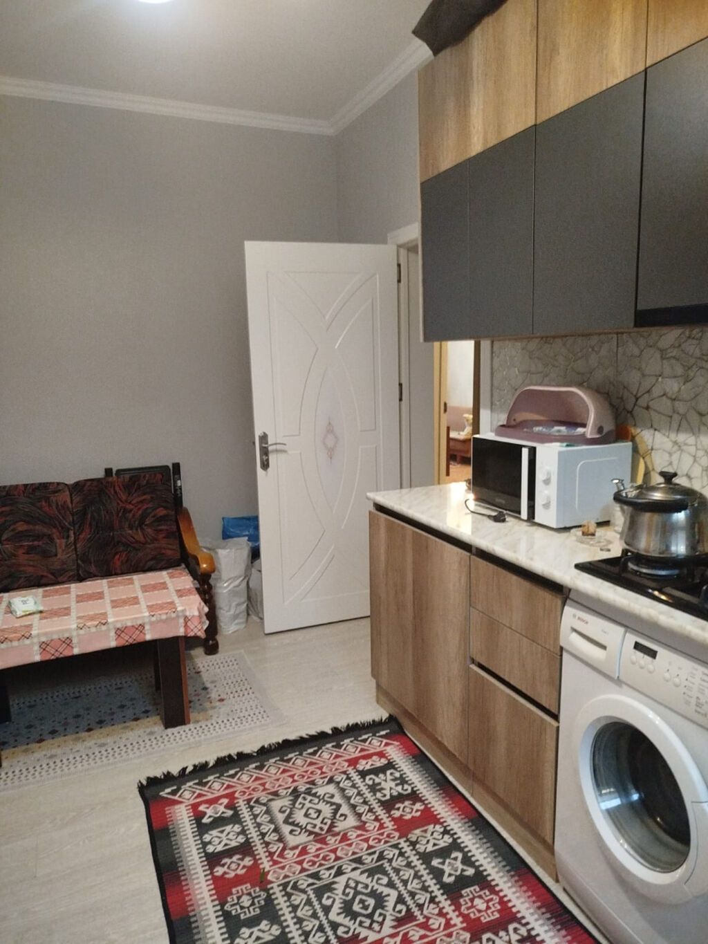 3 otaqlı, 90 kv. m, Kredit yoxdur, Orta təmir