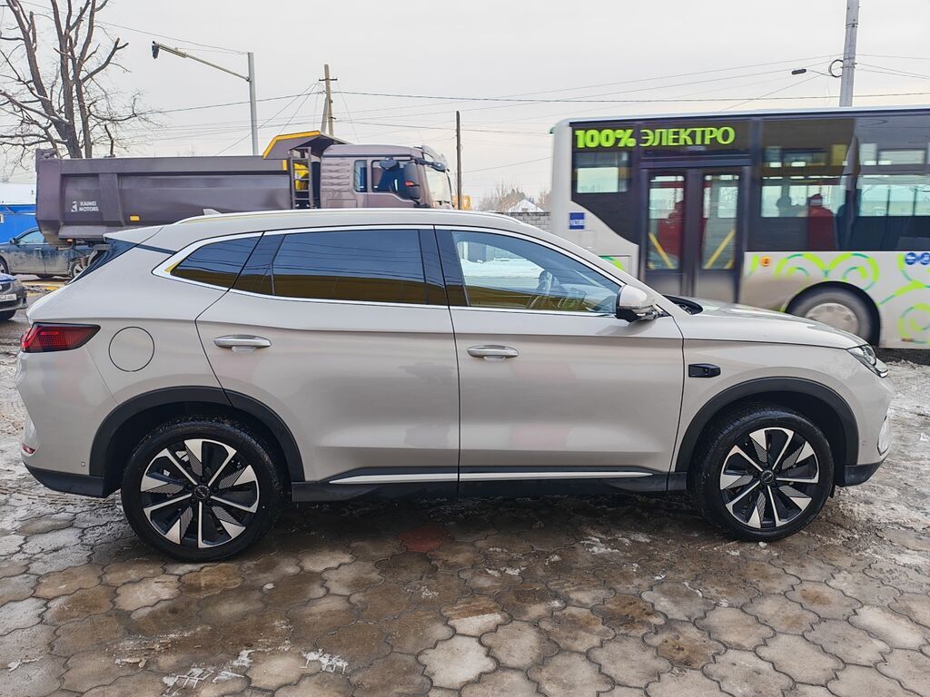 BYD Song Plus: 2025 г., 1 л, Автомат, Электромобиль, Кроссовер: фото 4