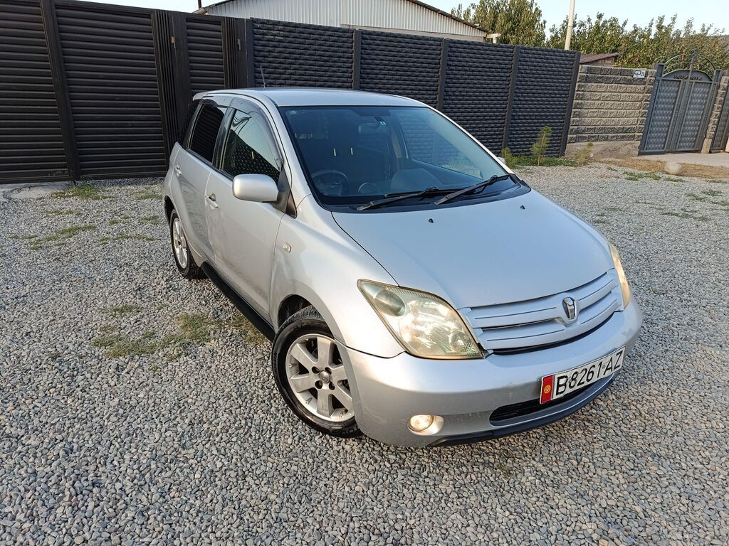 Toyota Ist: 2003 г., 1.5 л, Автомат, Бензин, Хэтчбэк: фото 2
