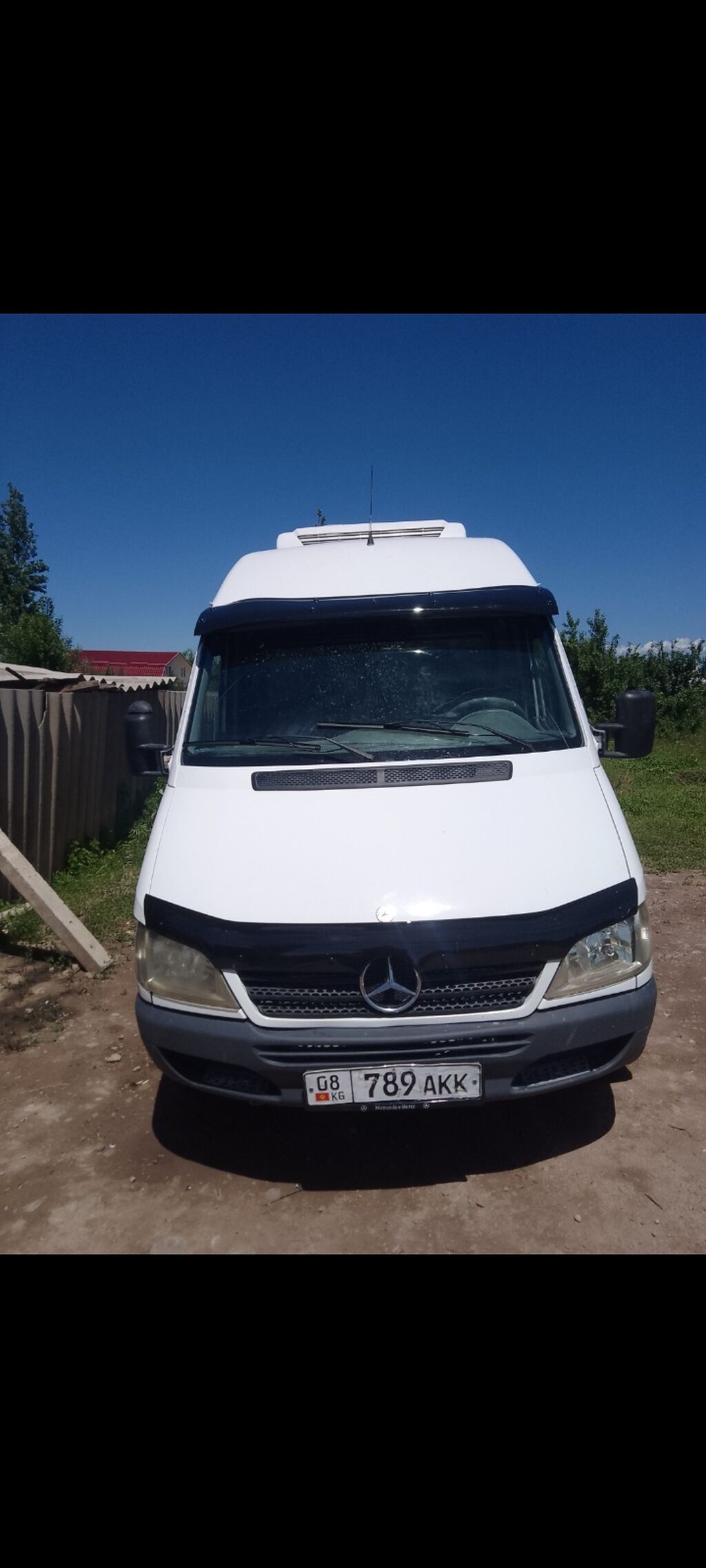 Mercedes-Benz Спринтер: 2004 г., 2.2 л, Механика, Дизель, Бус: фото 3