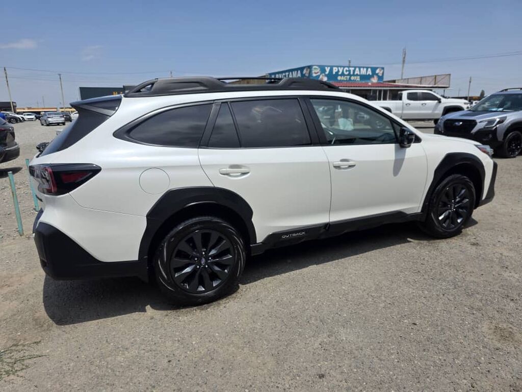 Subaru Outback: 2023 г., 2.5 л, Автомат, Бензин, Кроссовер: фото 3