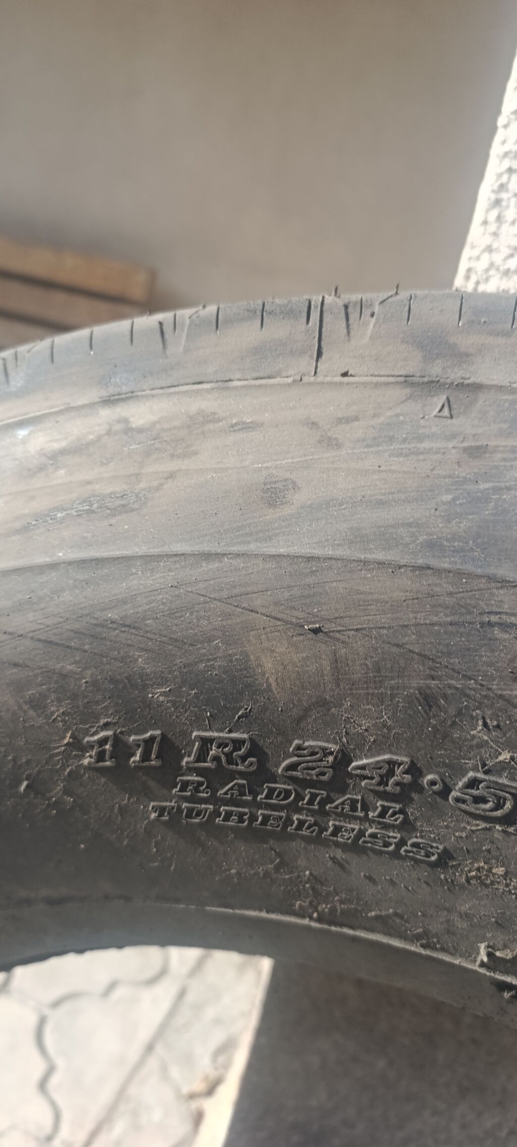 Шины R 24,5, Новый, Грузовики/Автобусы, США, Dunlop: фото 4