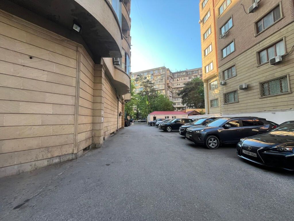 2 otaqlı, Yeni tikili, 110 kv. m