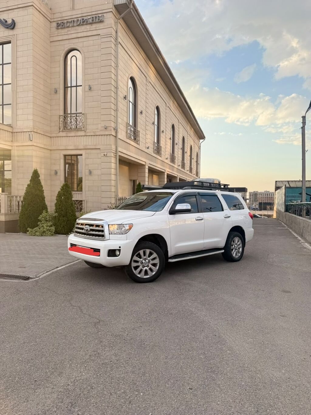 Toyota Sequoia: 2008 г., 5.7 л, Автомат, Газ, Внедорожник: фото 8