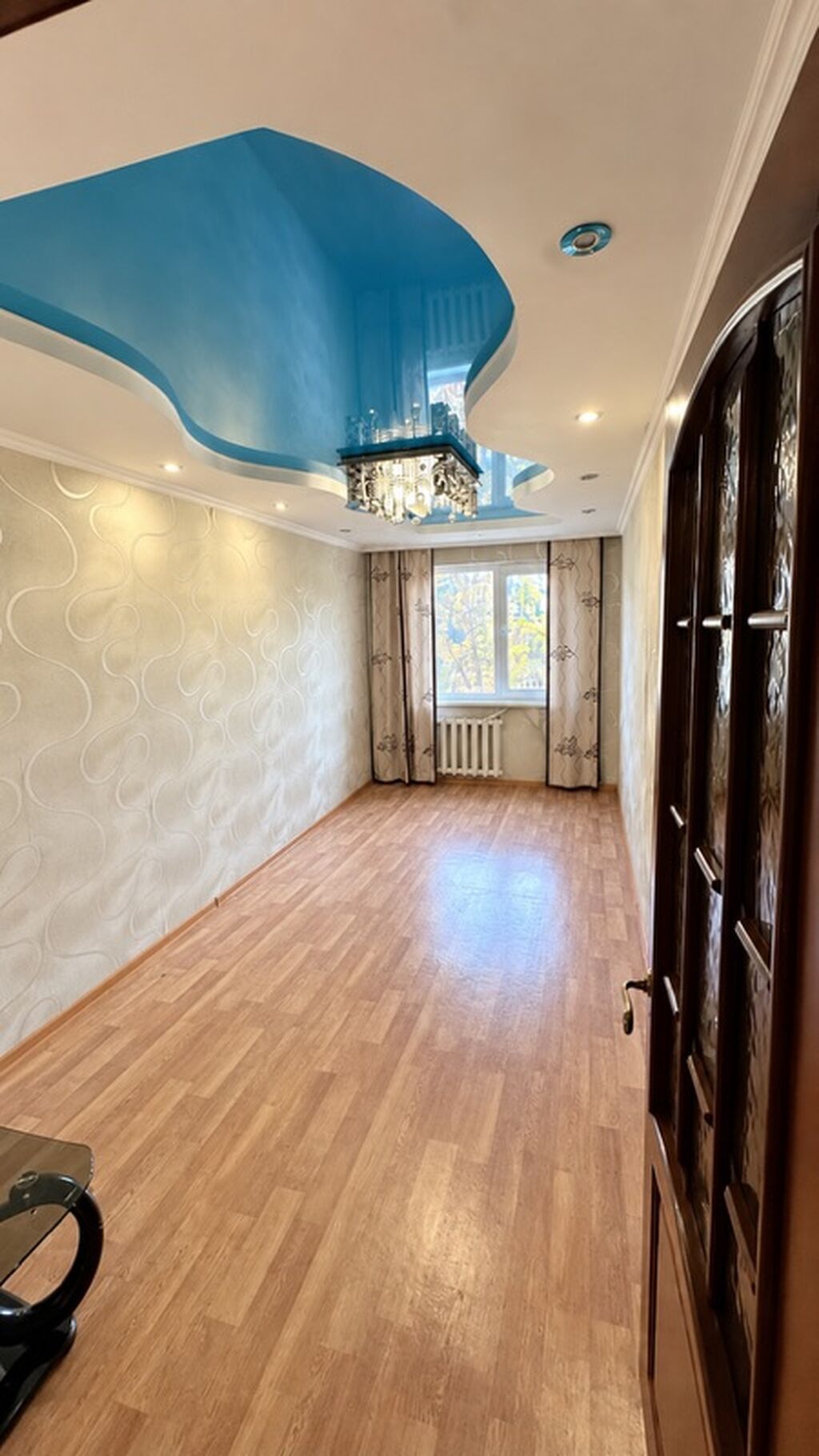 3 комнаты, 58 м², Дордой Плаза ТРЦ 104 серия, 4 этаж: фото 2