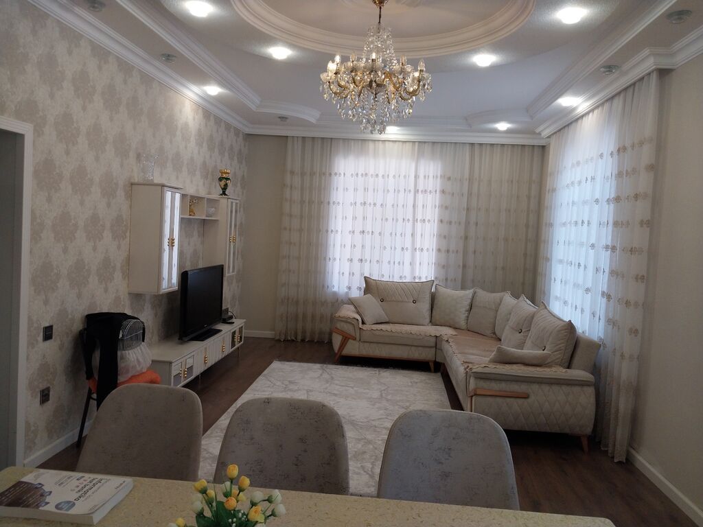 Bakıxanov qəs. 6 otaqlı, 240 kv. m, Kredit yoxdur, Orta təmir