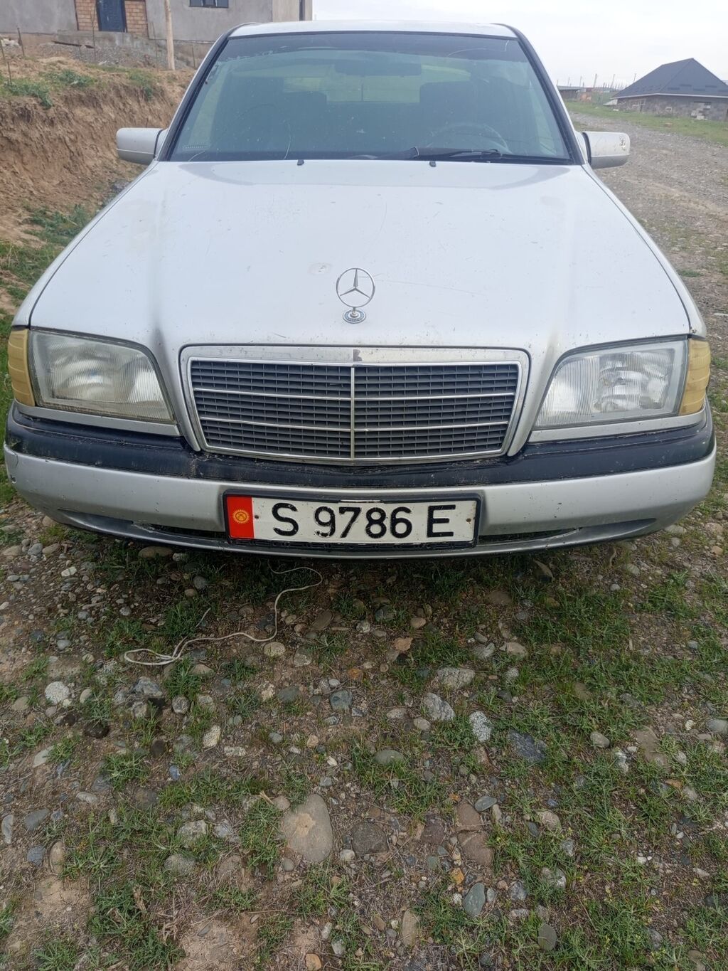 Mercedes-Benz C-Class: 1994 г., 1.8 л, Механика, Бензин, Седан: фото 1