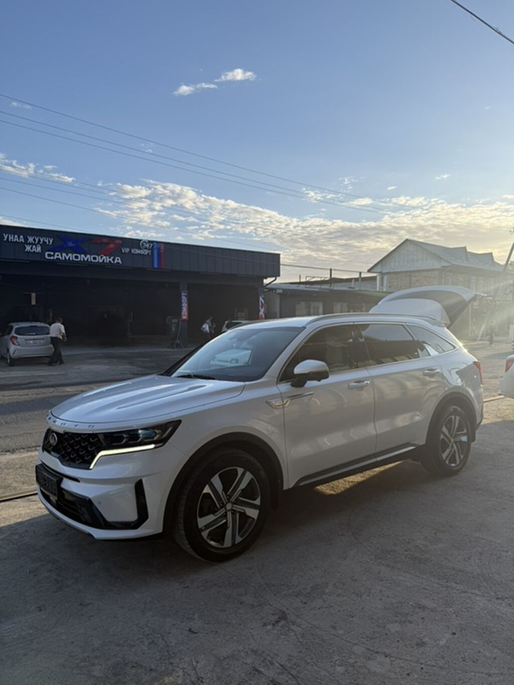 Kia Sorento: 2021 г., 1.6 л, Автомат, Гибрид, Кроссовер: фото 2