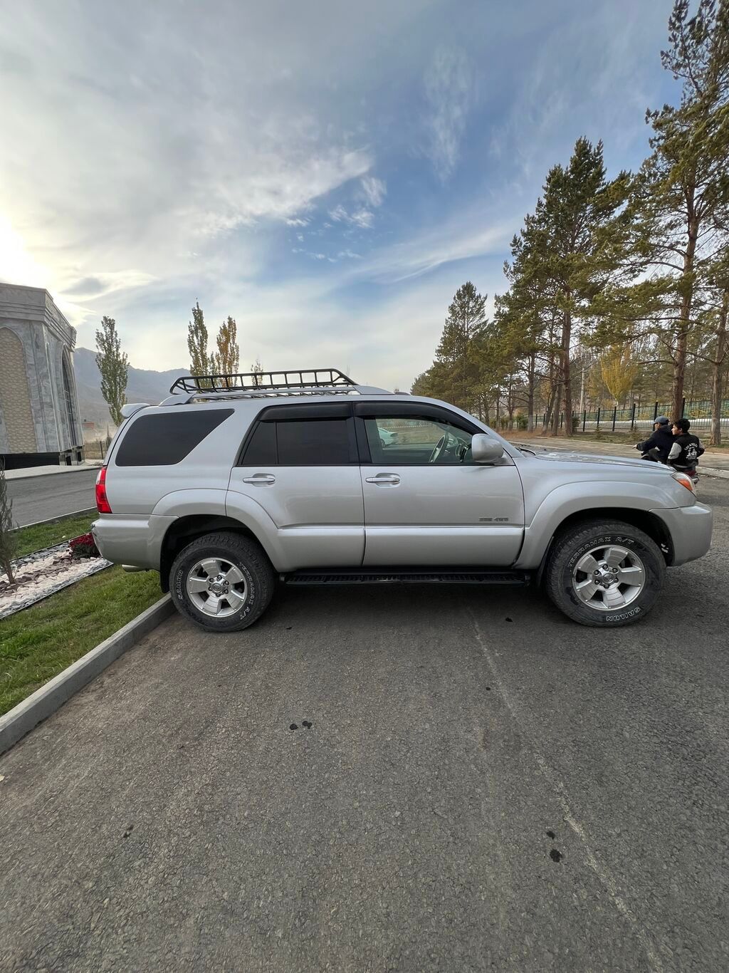Toyota 4Runner: 2005 г., 4 л, Автомат, Газ, Внедорожник: фото 4